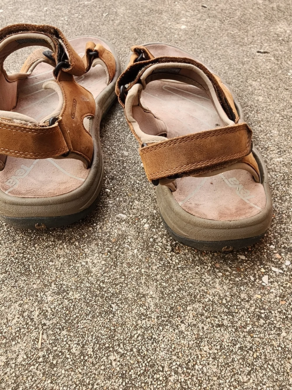 Teva comfortable mens